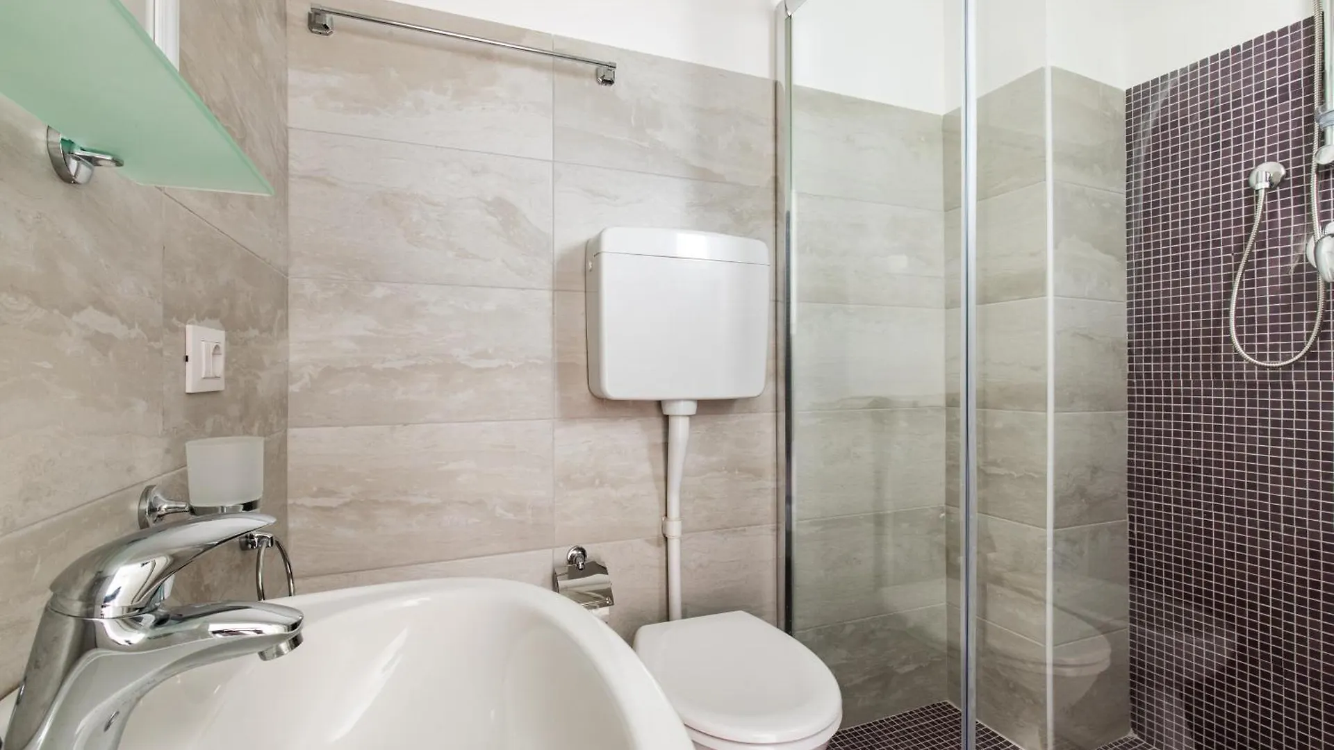 Hotel Alexander San Mauro Mare 3*,