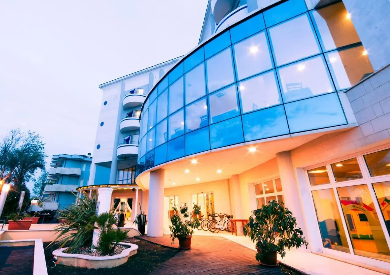 Hotel Alexander San Mauro Mare 3*,